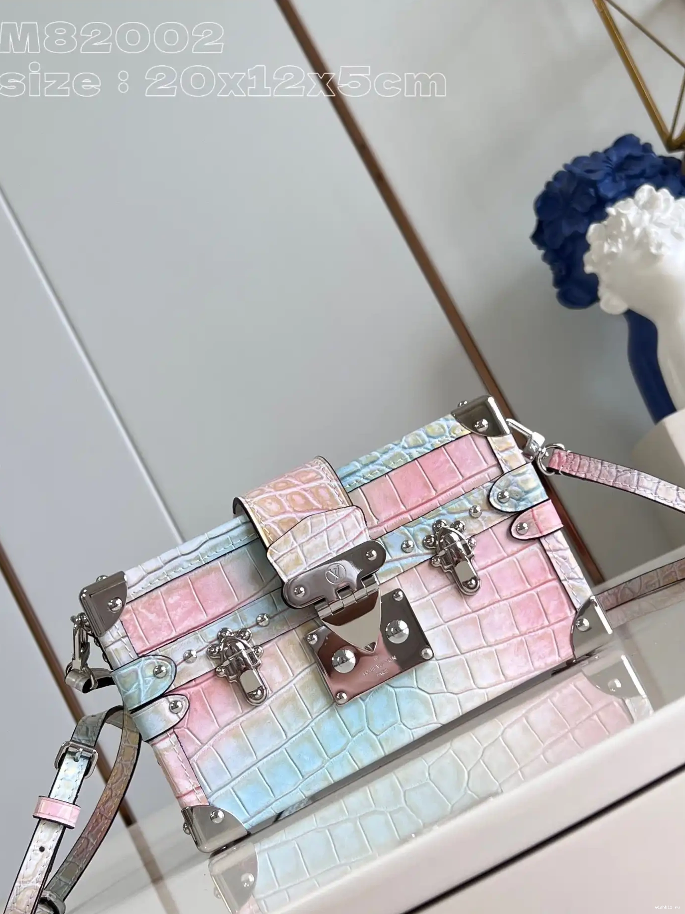 WIS MALLE PETITE LOUIS VUITTON 0518